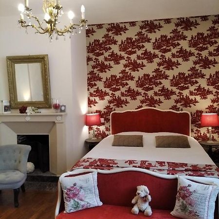 Aparthotel Le Logis De Saint Cyr Issoudun Esterno foto