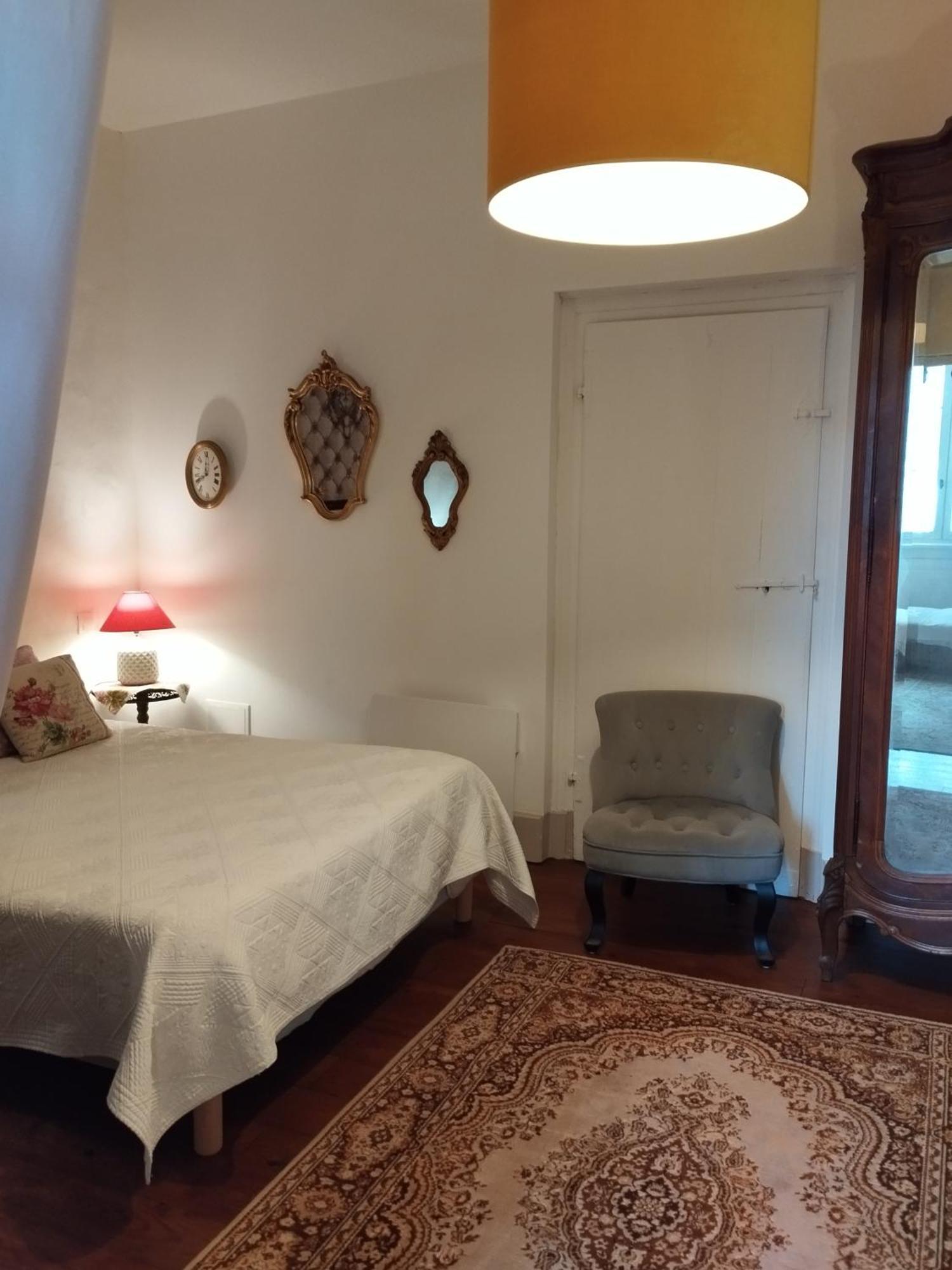 Aparthotel Le Logis De Saint Cyr Issoudun Esterno foto